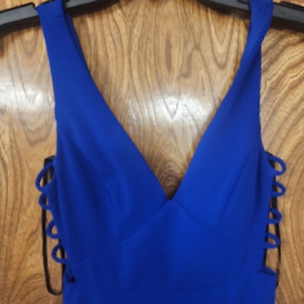 B Darlin Long Column Dress - Picture 3 of 8